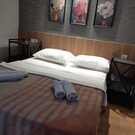 Akdeniz Apart Hotel マルマリス エクステリア 写真