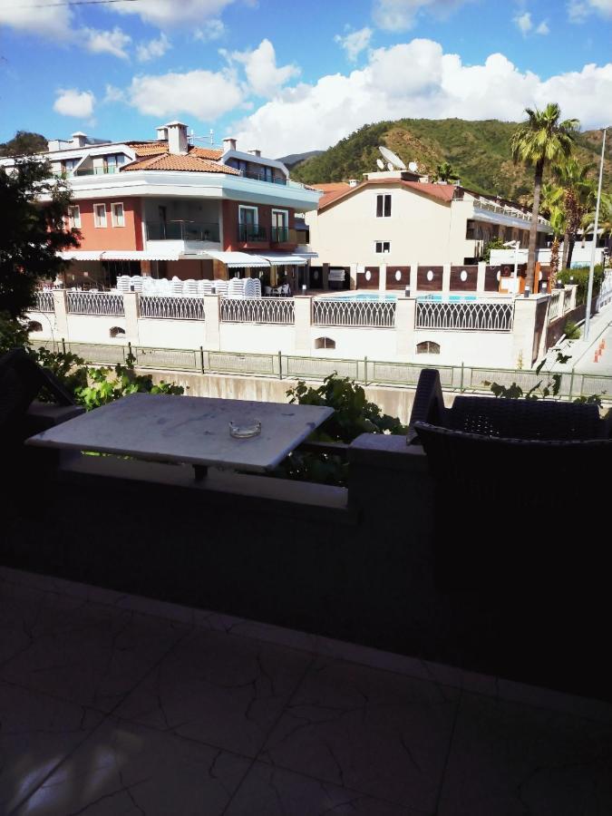 Akdeniz Apart Hotel マルマリス エクステリア 写真
